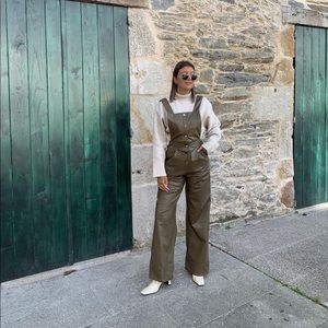 Zara faux leather jumpsuits blogger’s fav
